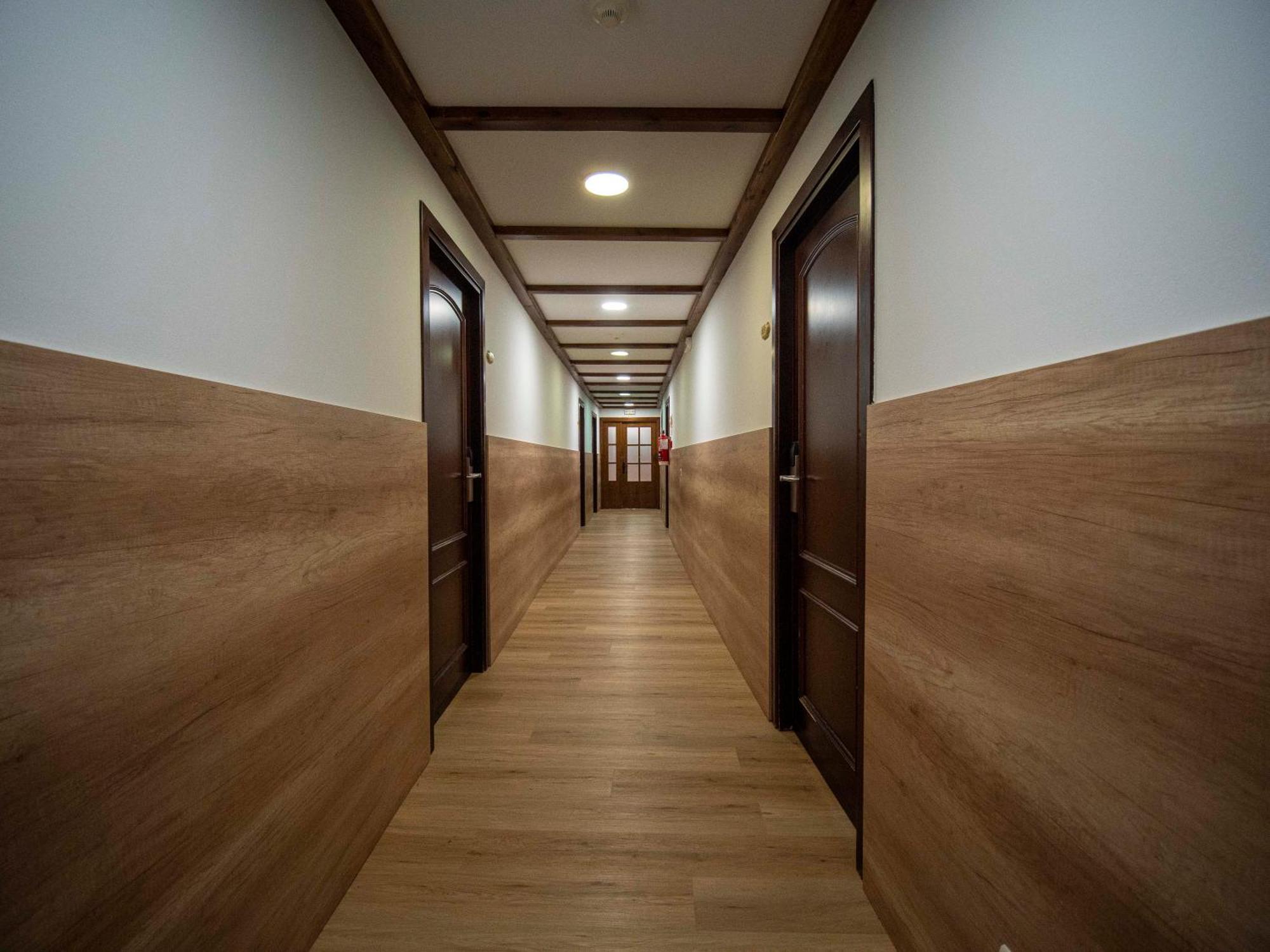 Hotel Romanic Тауль Экстерьер фото
